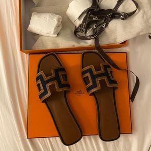 (SOLD) Brand new Authentic Hermes Oran Sandals in size 38
